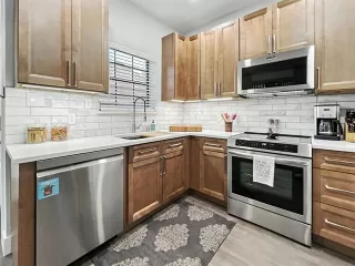 Photo #6: 21035079 Listing 