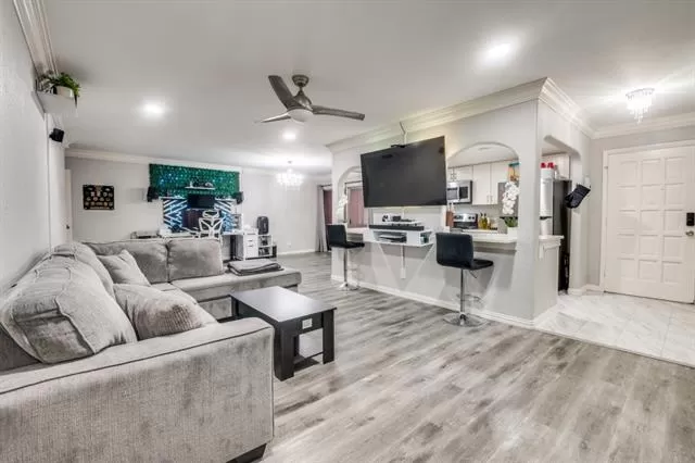 MLS: 21035095 Condo For Sale