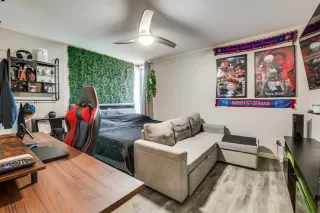 Photo #6: 21035095 Listing 