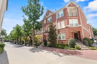 Photo #2: 21035302 Listing 