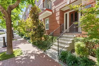 Photo #4: 21035302 Listing 