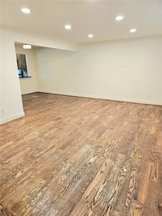 Photo #3: 21035375 Listing