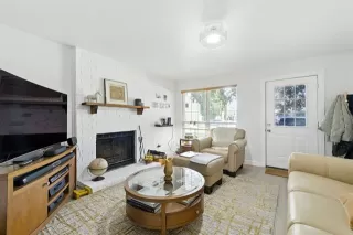 Photo #6: 21035732 Listing 