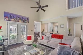 Photo #3: 21035736 Listing