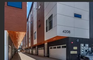 Photo #2: 21035812 Listing