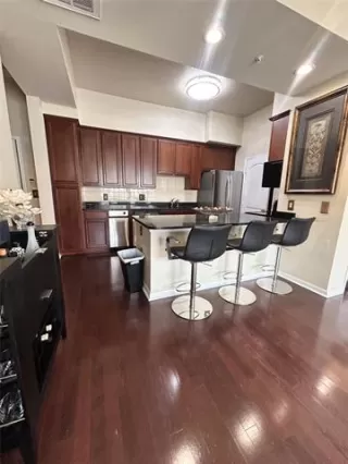 Photo #4: 21035882 Listing 