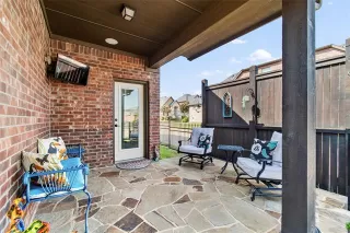 Photo #6: 21035948 Listing 