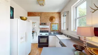 Photo #6: 21036060 Listing 