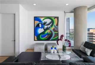 Photo #3: 21036210 Listing 