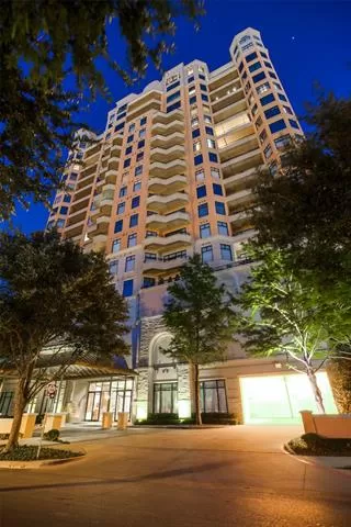 Click for more information on MLS # 21036516 : 2828 HOOD STREET #907 More Details about MLS # 21036516 : 2828 HOOD STREET #907