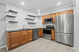 Photo #4: 21036841 Listing 