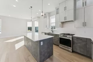 Photo #3: 21037588 Listing 