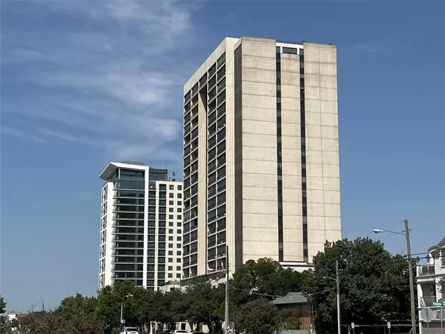 MLS: 21038532 Condo For Sale