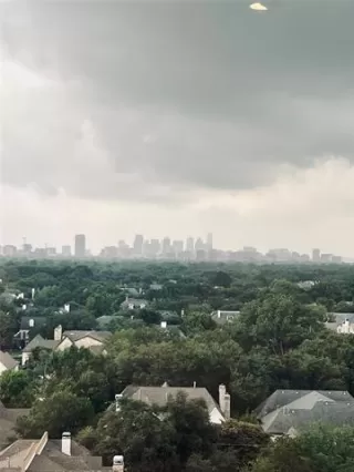 Photo #3: 21038532 Listing