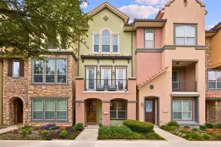 Photo #2: 21038818 Listing