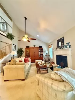 Photo #3: 21039011 Listing 