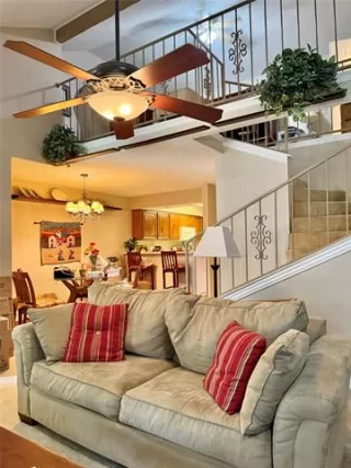 Photo #4: 21039011 Listing 