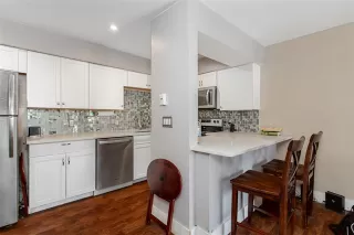 Photo #6: 21039080 Listing