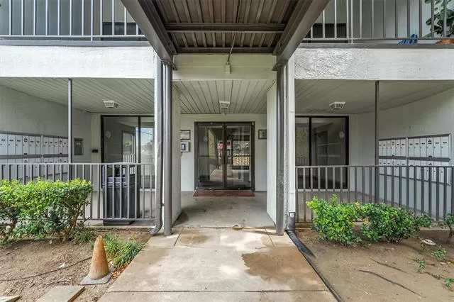 MLS: 21039345 Condo For Sale