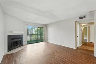 Photo #6: 21039345 Listing