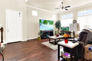 Photo #4: 21039526 Listing