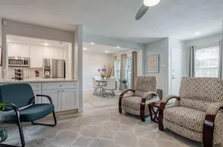 Photo #3: 21040292 Listing 