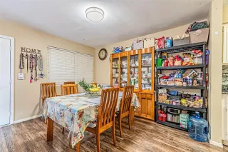 Photo #6: 21040984 Listing