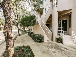 Click for more information on MLS # 21041078 : 4040 AVONDALE AVENUE #107 More Details about MLS # 21041078 : 4040 AVONDALE AVENUE #107
