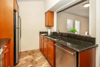 Photo #3: 21041188 Listing 