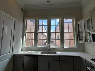 Photo #5: 21041990 Listing 