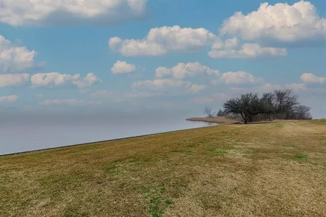 MLS: 21042752 Condo For Sale