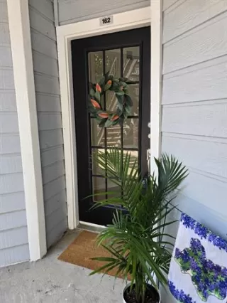 Photo #2: 21042827 Listing