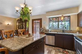 Photo #3: 21043032 Listing 