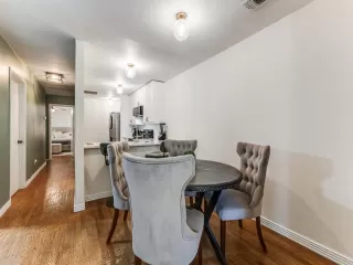 Photo #4: 21044537 Listing 