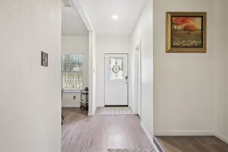 Photo #3: 21044610 Listing 