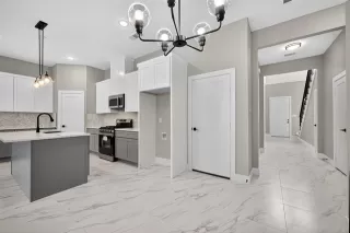 Photo #2: 21044748 Listing 