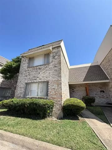 MLS: 21044902 Condo For Sale