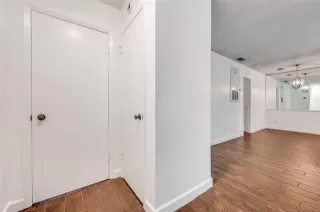 Photo #4: 21045135 Listing 