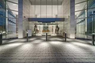 Photo #2: 21047299 Listing 