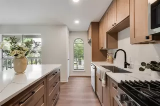 Photo #3: 21047346 Listing 