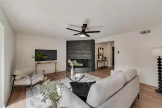 Photo #5: 21047346 Listing 