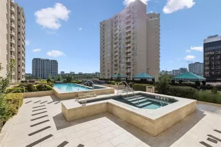 Photo #3: 21047380 Listing 
