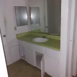 Photo #3: 21047821 Listing