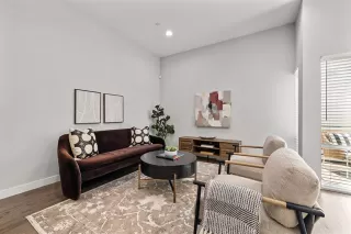 Photo #5: 21048182 Listing 