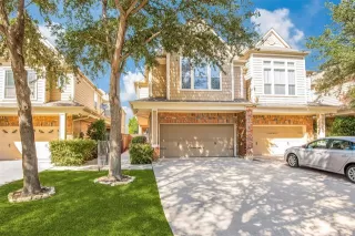 Photo #2: 21048256 Listing