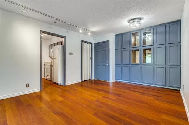 MLS: 21048377 Condo For Sale