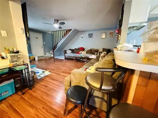 Photo #2: 21048965 Listing