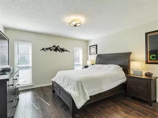 Photo #2: 21049082 Listing