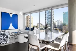 Photo #2: 21049222 Listing