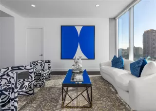 Photo #4: 21049222 Listing